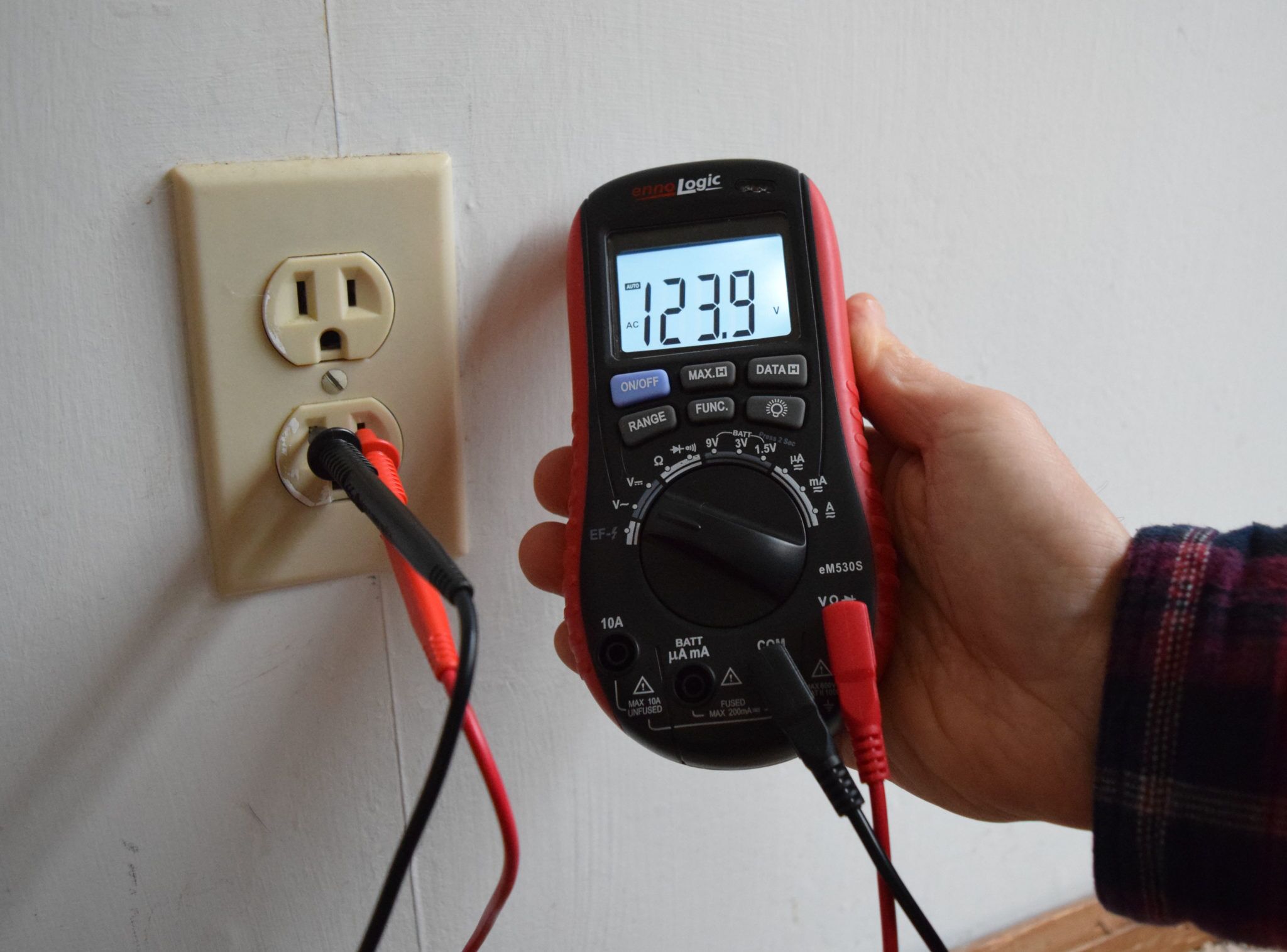 A Selection Guide For Digital Multimeters